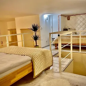 Dessewffy Utca 5 Apartman