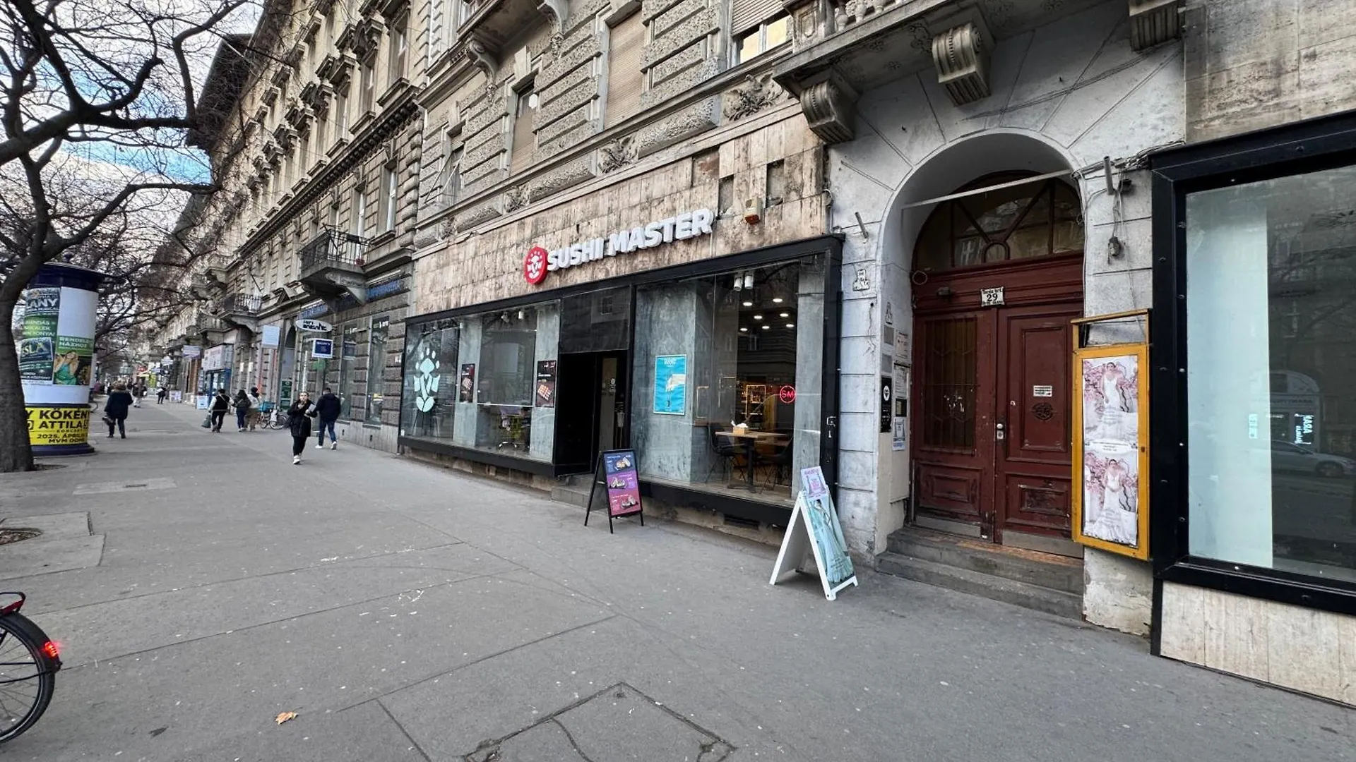 Deluxe City Center Apartment W' 5 Bedrooms Budapest