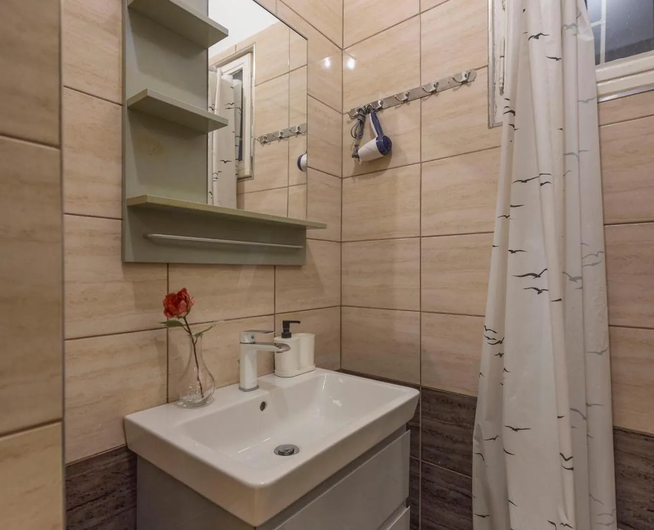 Deluxe City Center Apartment W' 5 Bedrooms Budapest 0*,  Hungary